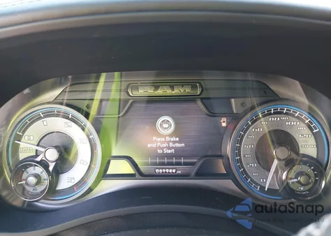 2022 Ram 2500 Limited 4X4 6'4 Box z USA, uszkodzony, nr VIN 3C6UR5TL1NG214838